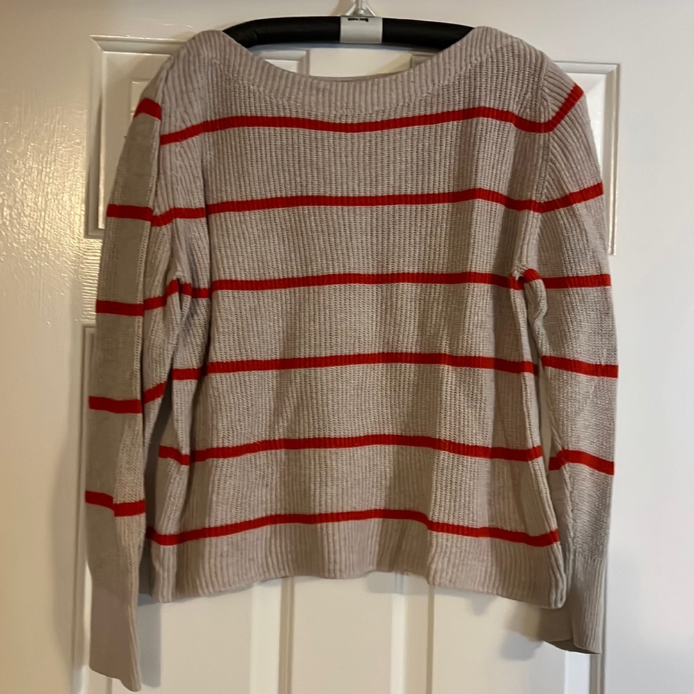 Banana Republic size small boatneck sweater